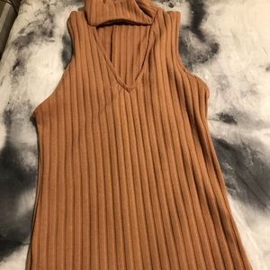 Kendal and Kylie dress